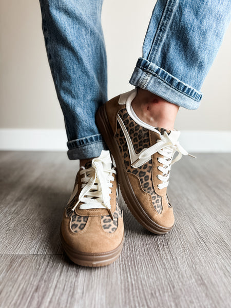 Giana Sneakers - Mocha Leopard - SIZE 9