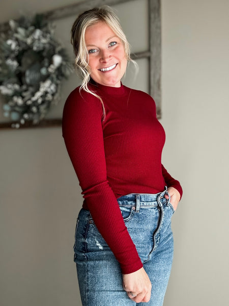 Giselle Sparkle Ribbed Knit Top - SIZE LARGE