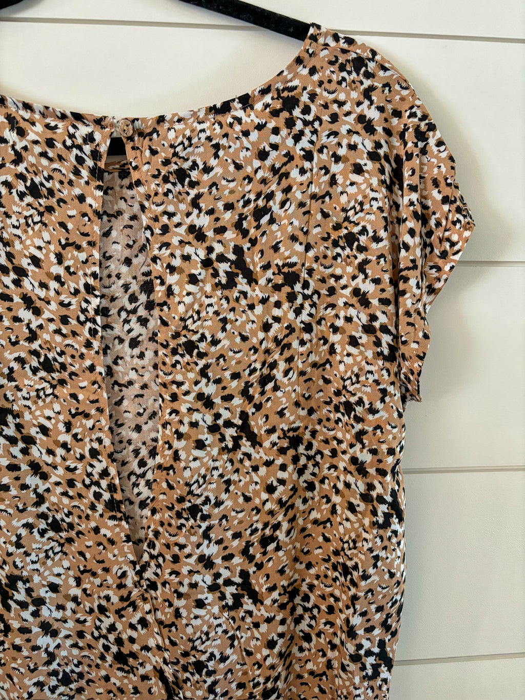 Linde Open Back Top - SIZE LARGE