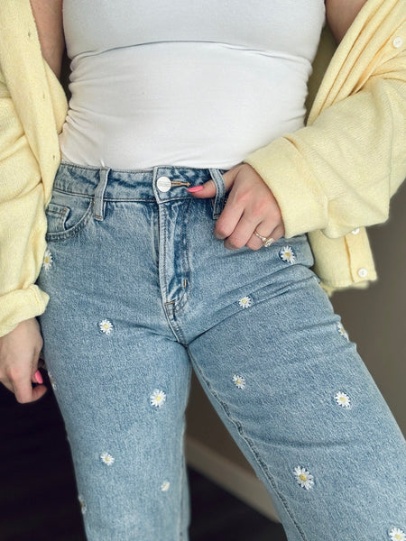 Daisy Mae Straight Leg Jeans