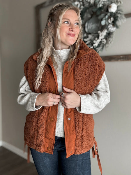 Teya Sherpa Vest