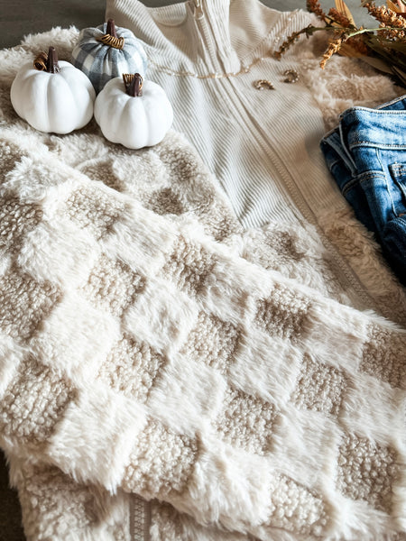 Soren Sherpa Checkered Jacket