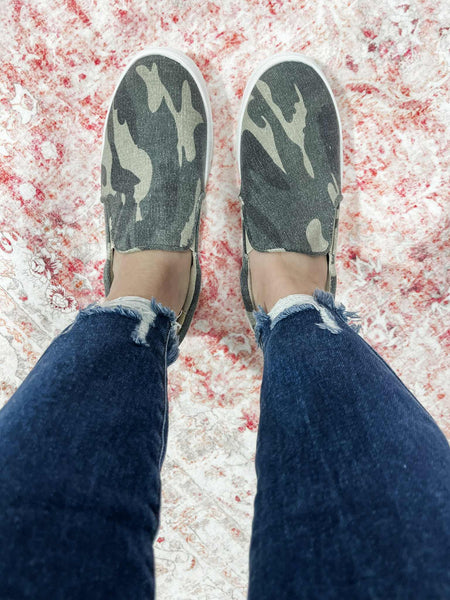 Cruz Camo Slip On Sneakers