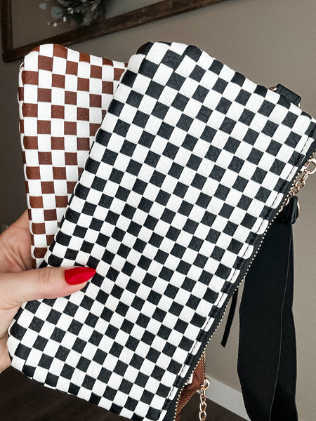 Moxie Checker Woven Wristlet - Black