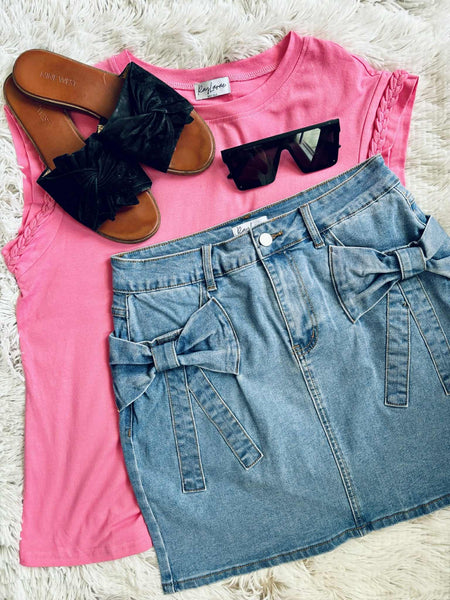 Tinsley Braided Sleeve Tee - SIZE MEDIUM