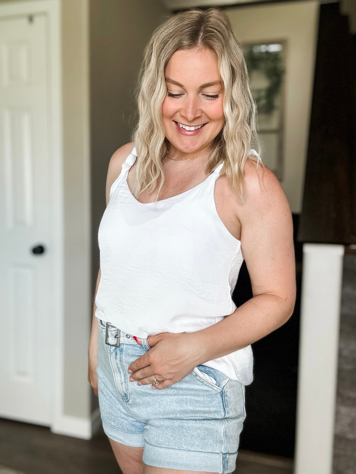 Ocean Avenue V Neck Tank Top - Off White