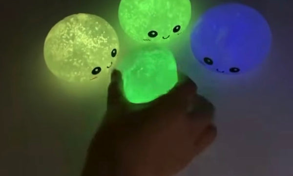 Glow In The Dark Dumpling - Mystery