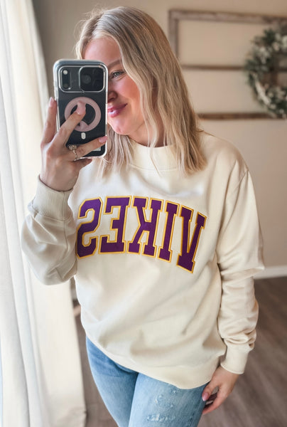 PREORDER Minnesota Retro Embroidered Mockneck