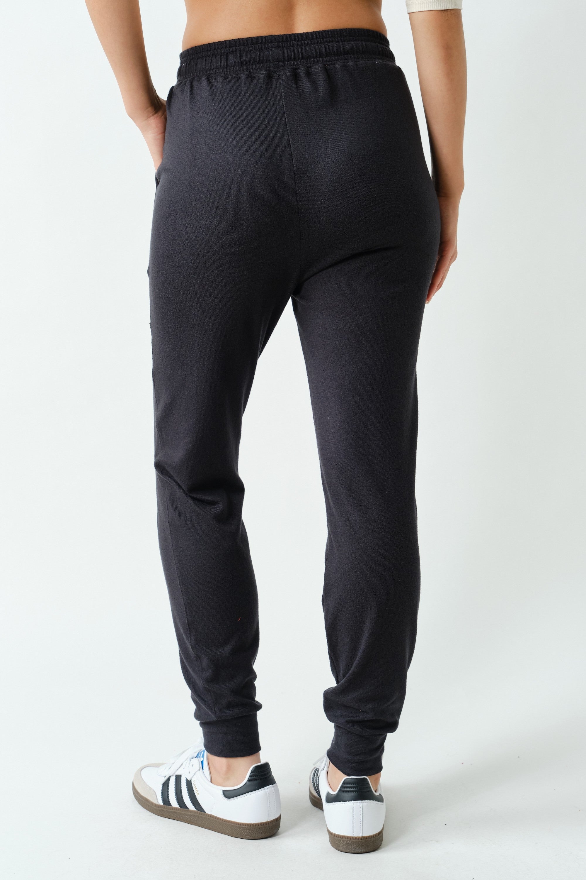 Summit Hacci Lounge Joggers - Black