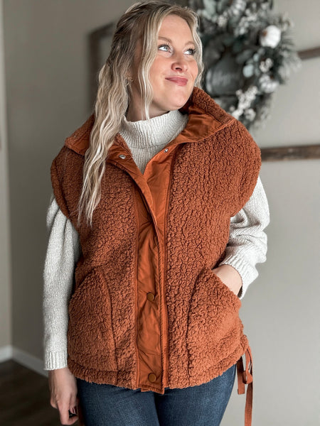 Teya Sherpa Vest
