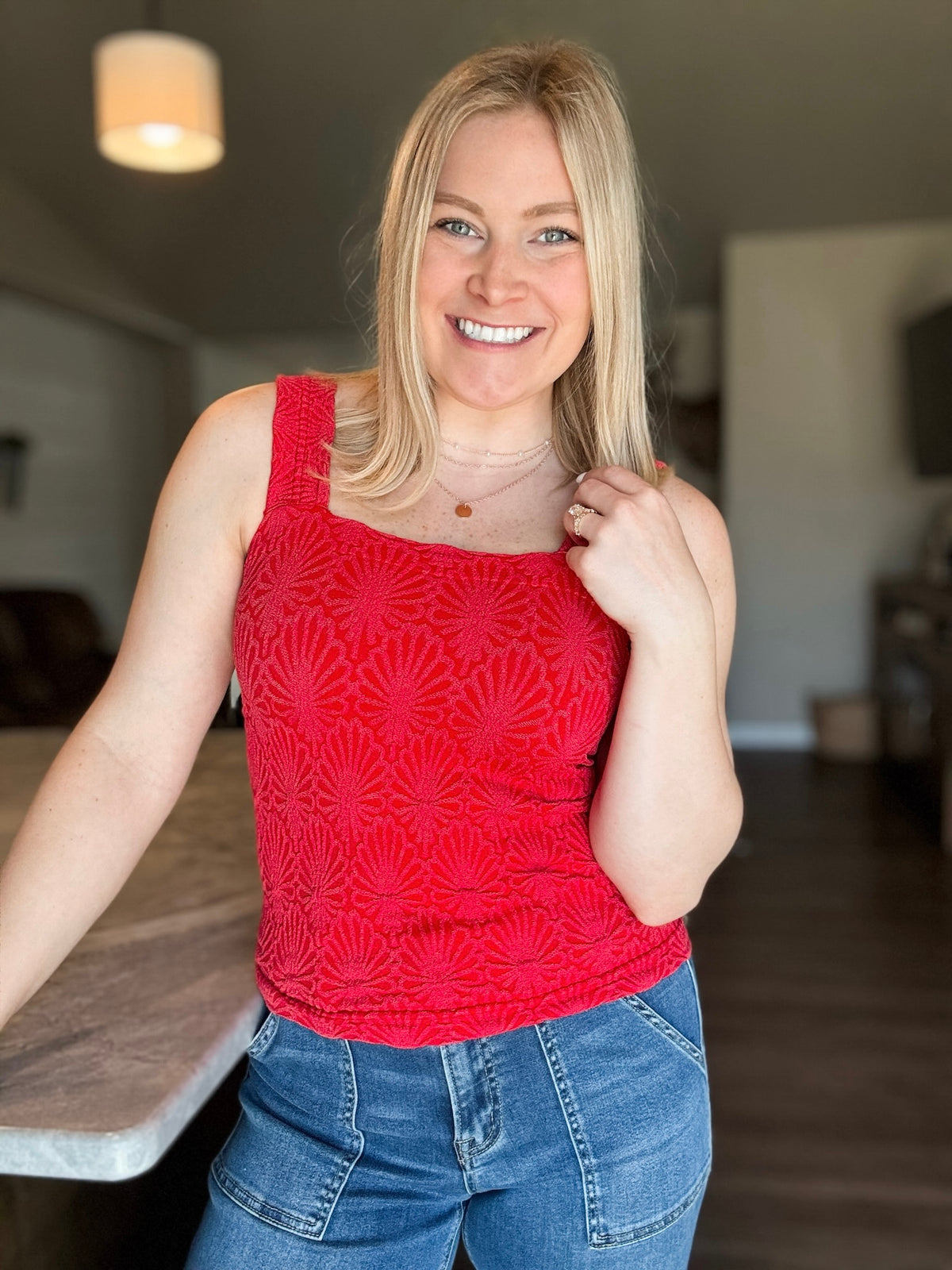 Dovie Textured Tank - Red