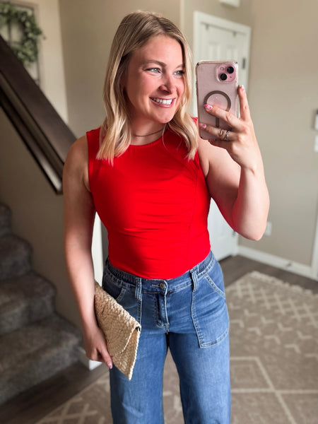 Ruched Side Sleeveless Knit Top - Red