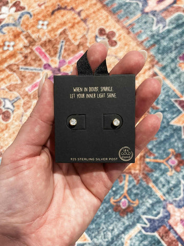 Novi Stud Earrings - Gold