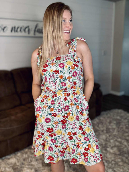 Carmellia Floral Dress - SIZE MEDIUM