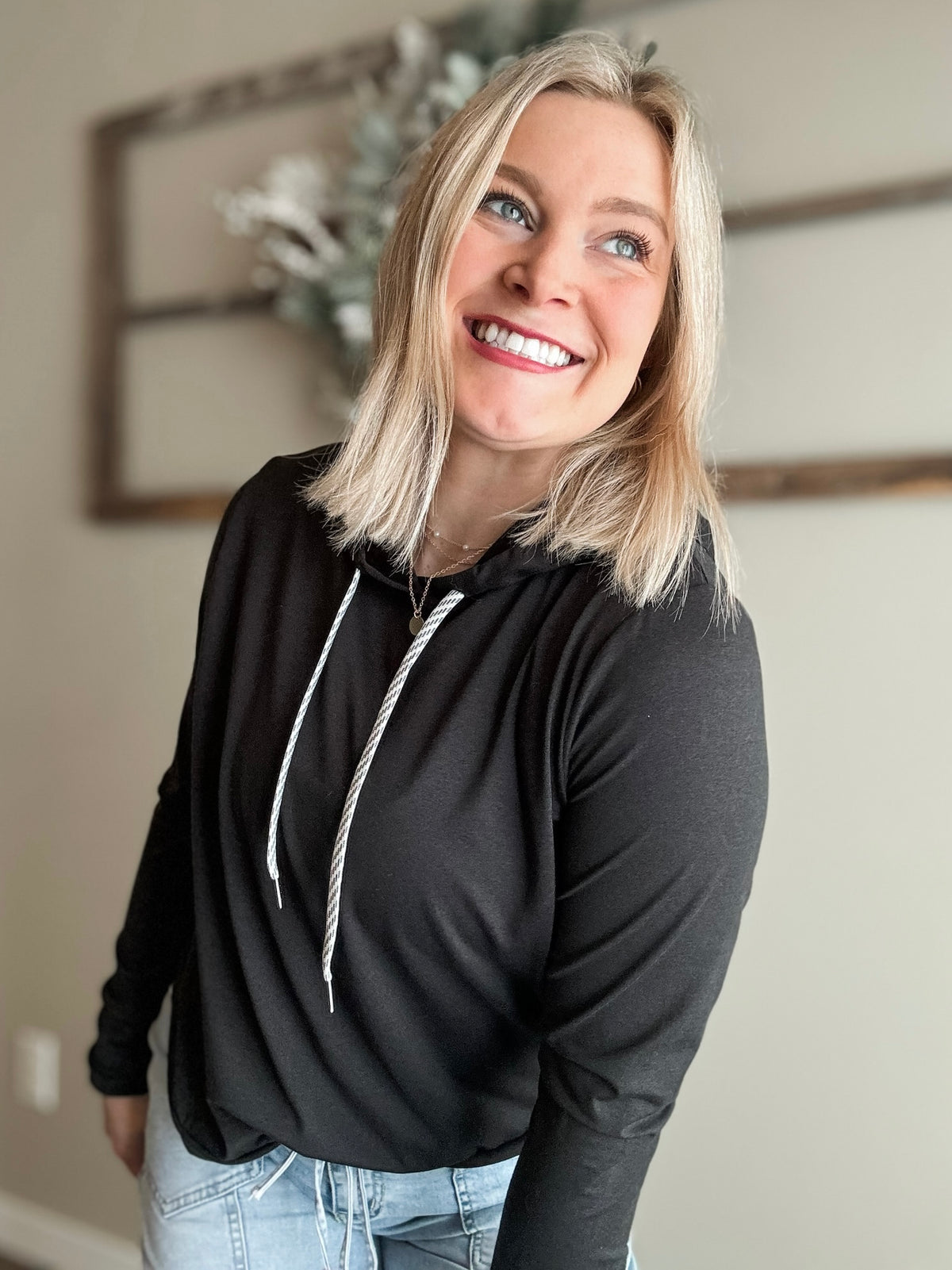 Verity Yoga Hoodie - Black