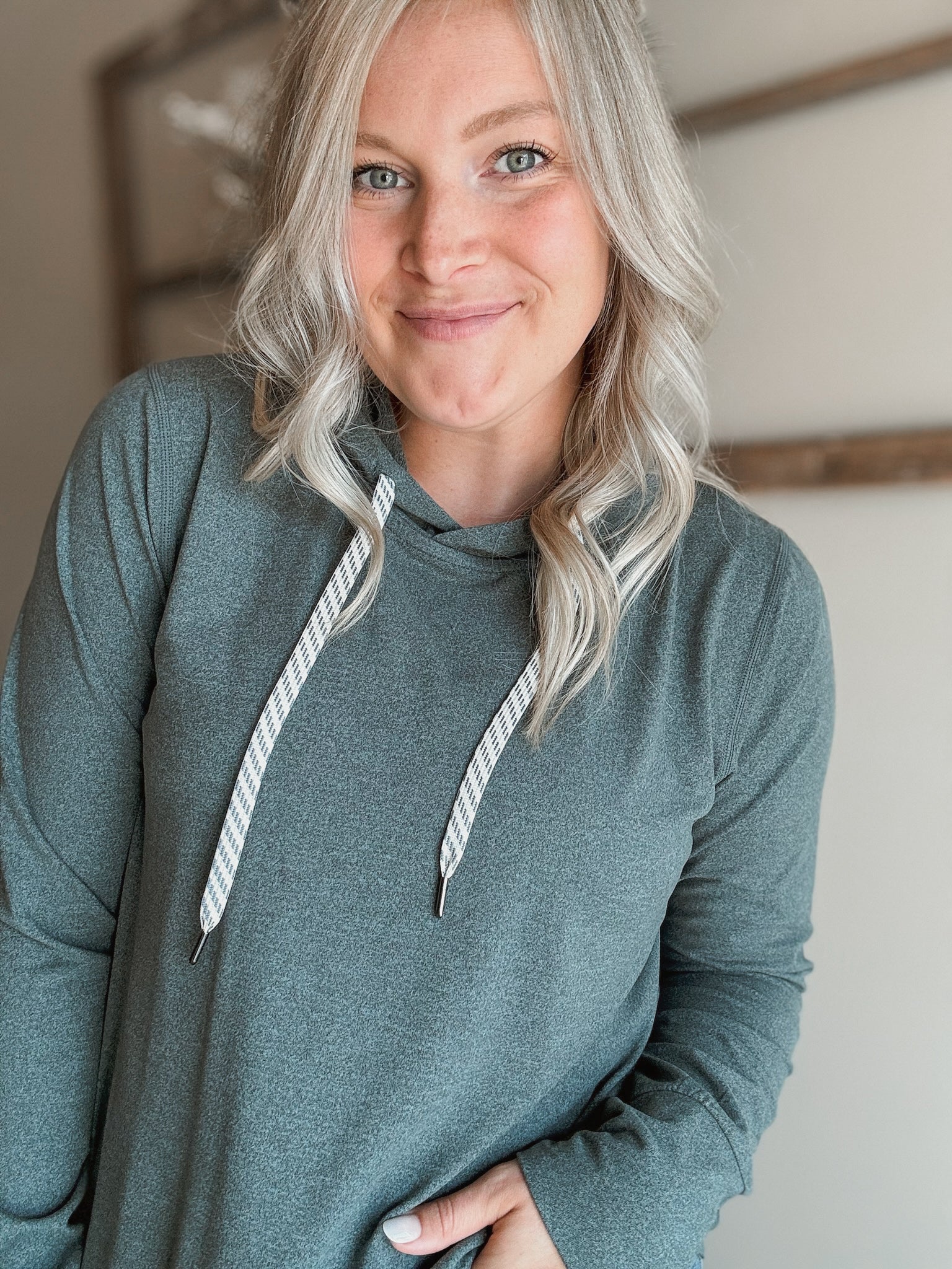 Verity Yoga Hoodie - Olive