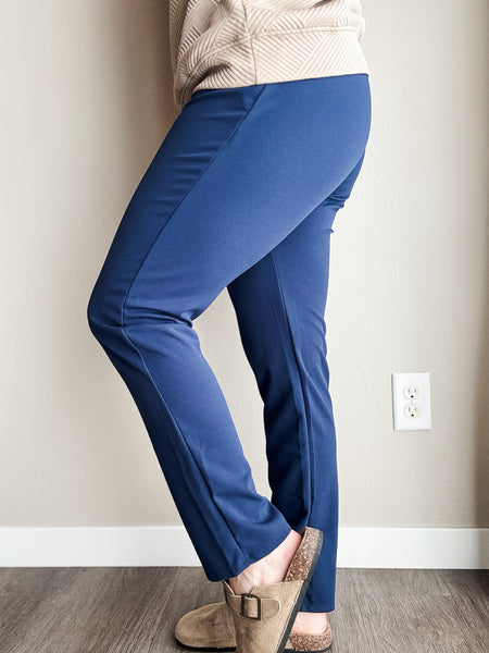 Boss Move Straight Leg Pant - Navy - SIZE SMALL