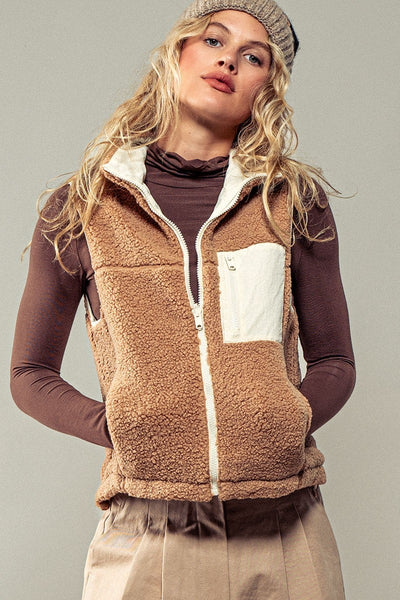 Summit Reversible Sherpa Vest - Camel/Ivory - SIZE MEDIUM