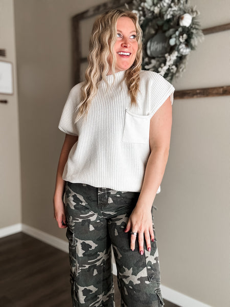 Ranger Camo Cargo Pants - SIZE 6