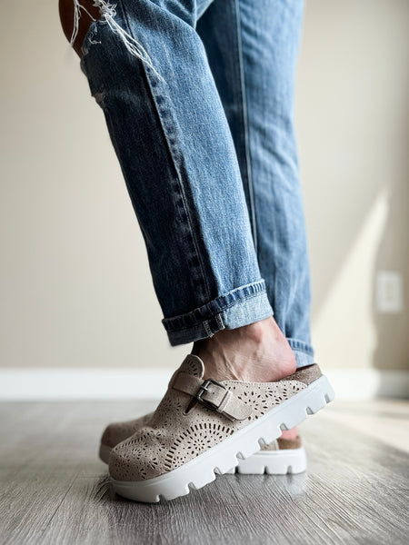 Laser Cutout Slip On Clog - Cream