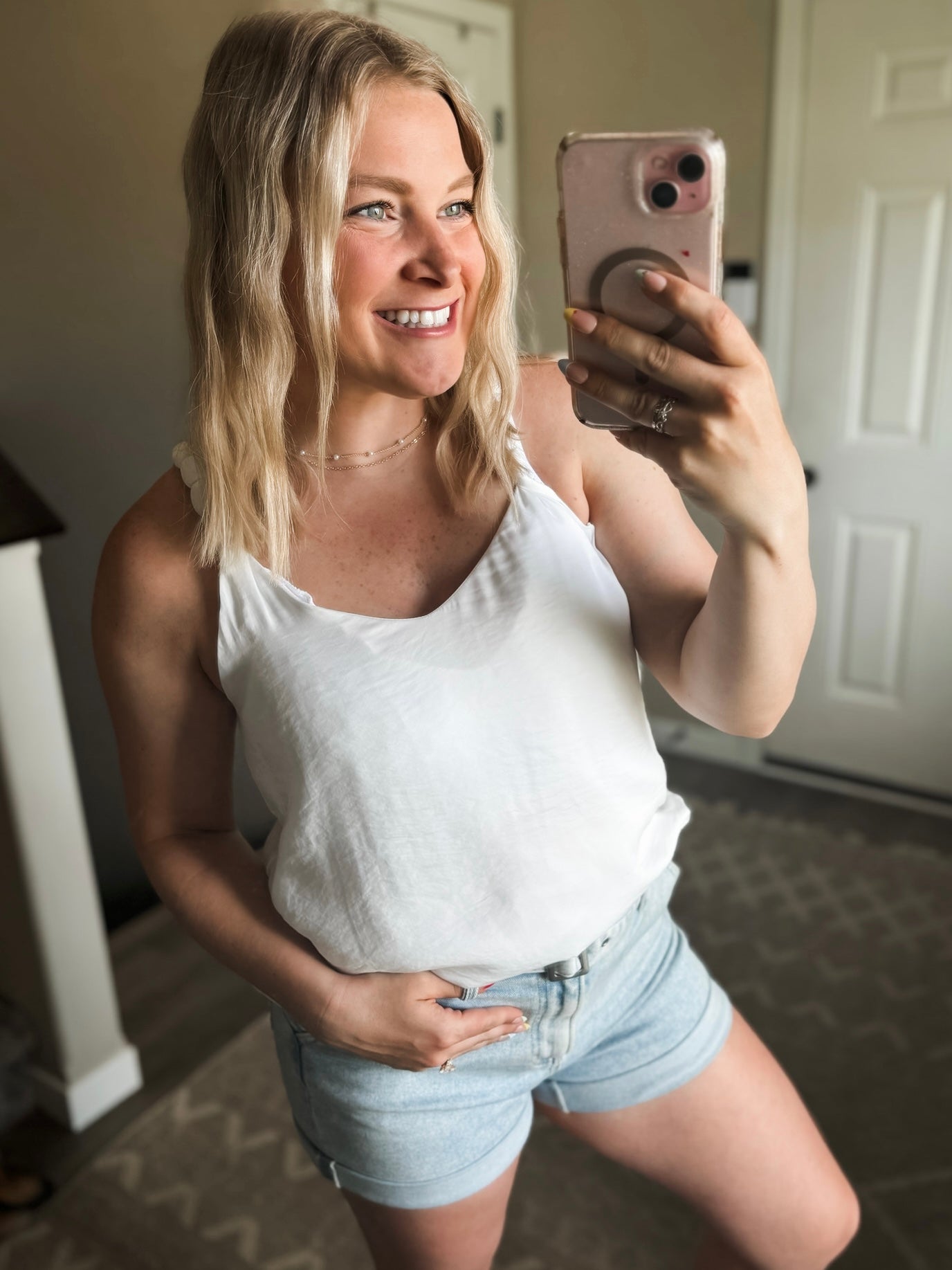 Ocean Avenue V Neck Tank Top - Off White