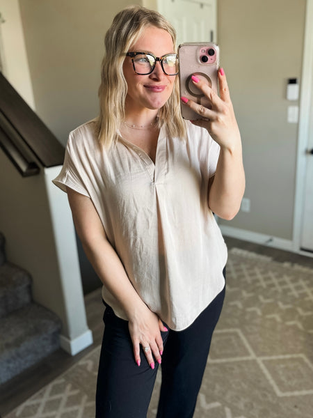 Luma V Neck Blouse - Papyrus
