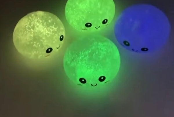 Glow In The Dark Dumpling - Mystery