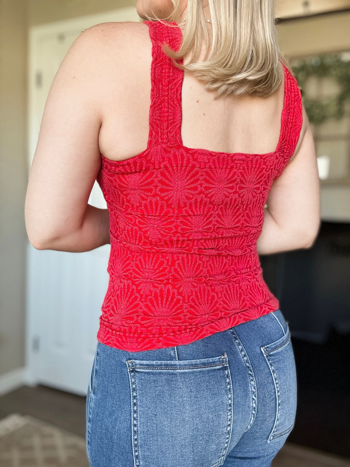 Dovie Textured Tank - Red