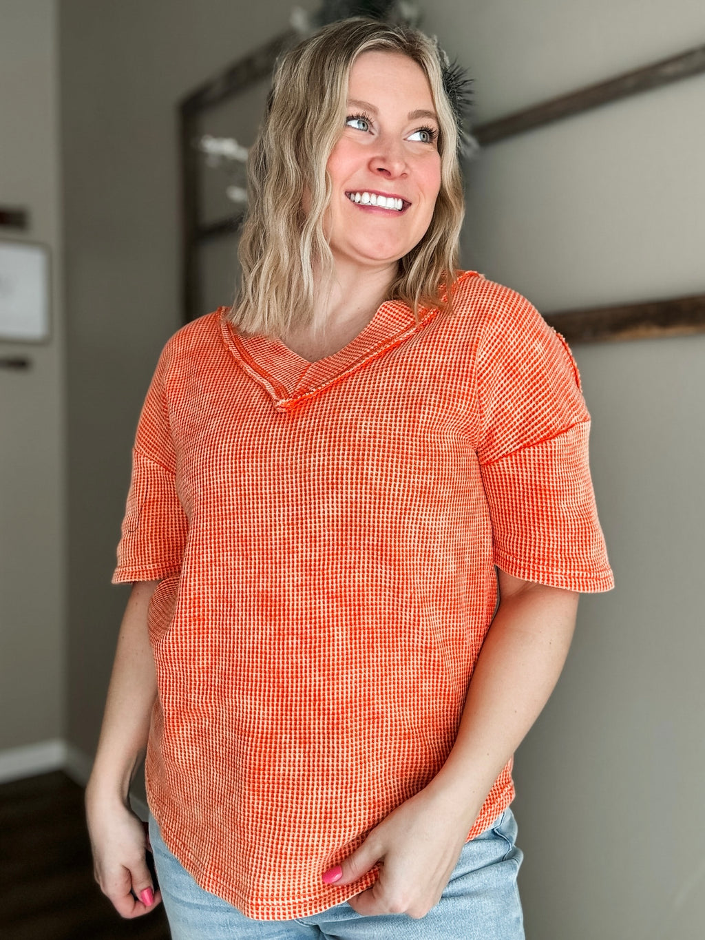 Elliot Vintage Washed V Neck - Orange