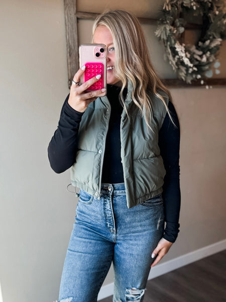 Brooklyn High Neck Cropped Puffer Vest - Olive