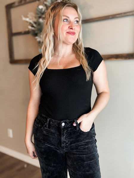 Larisa Square Neck Bodysuit - Black
