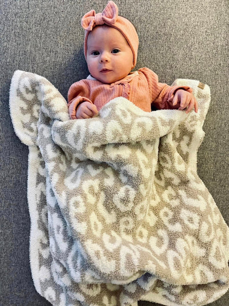 PREORDER Little Luxe Cozy Blanket