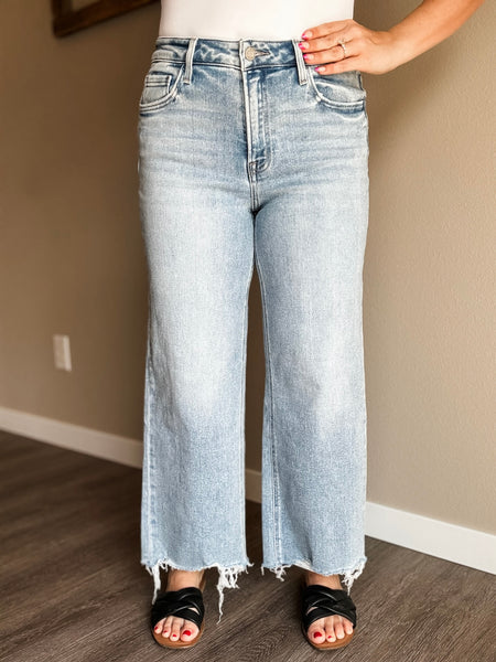 Melodie High Rise Straight Jean