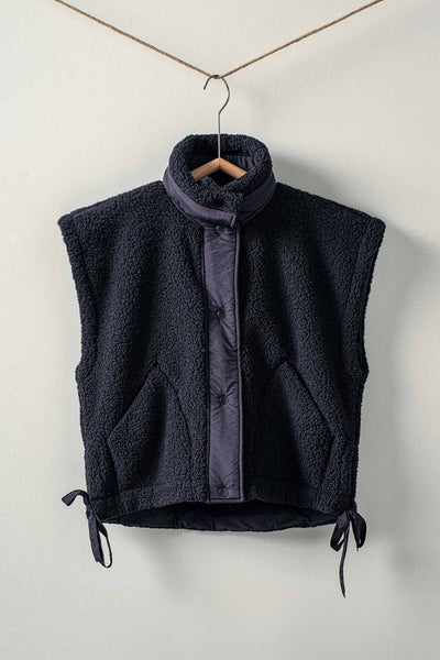 Annelise Sherpa Vest - 3 Color Options