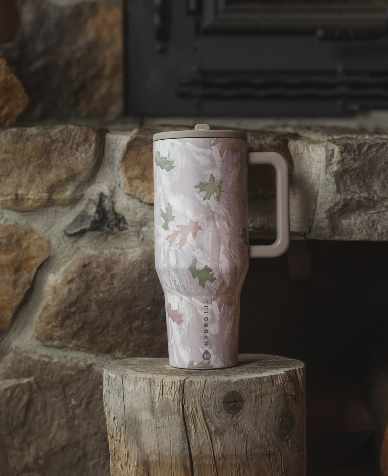 Camo HydroJug 32 Oz. Traveler Tumbler