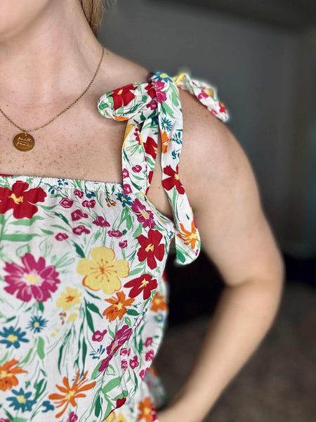 Carmellia Floral Dress - SIZE MEDIUM