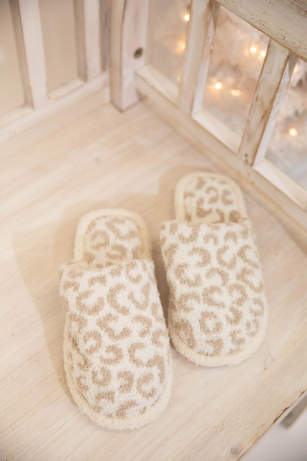 Winter Luxury Leopard Home Slippers