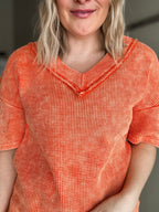 Elliot Vintage Washed V Neck - Orange