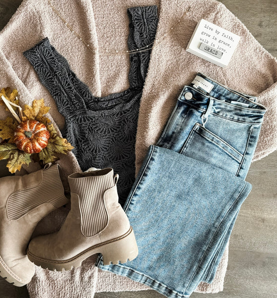 Frankie Slouchy Patch Pocket Jeans