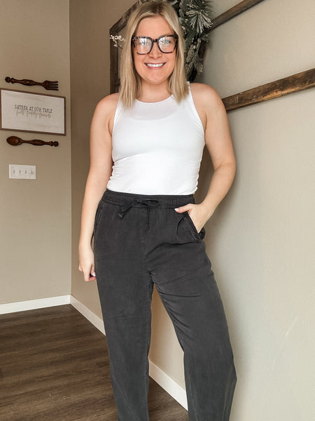 Avery Tapered Tencel Pant - Charcoal
