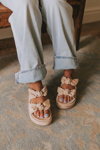 Chic Knot Platform Sandals