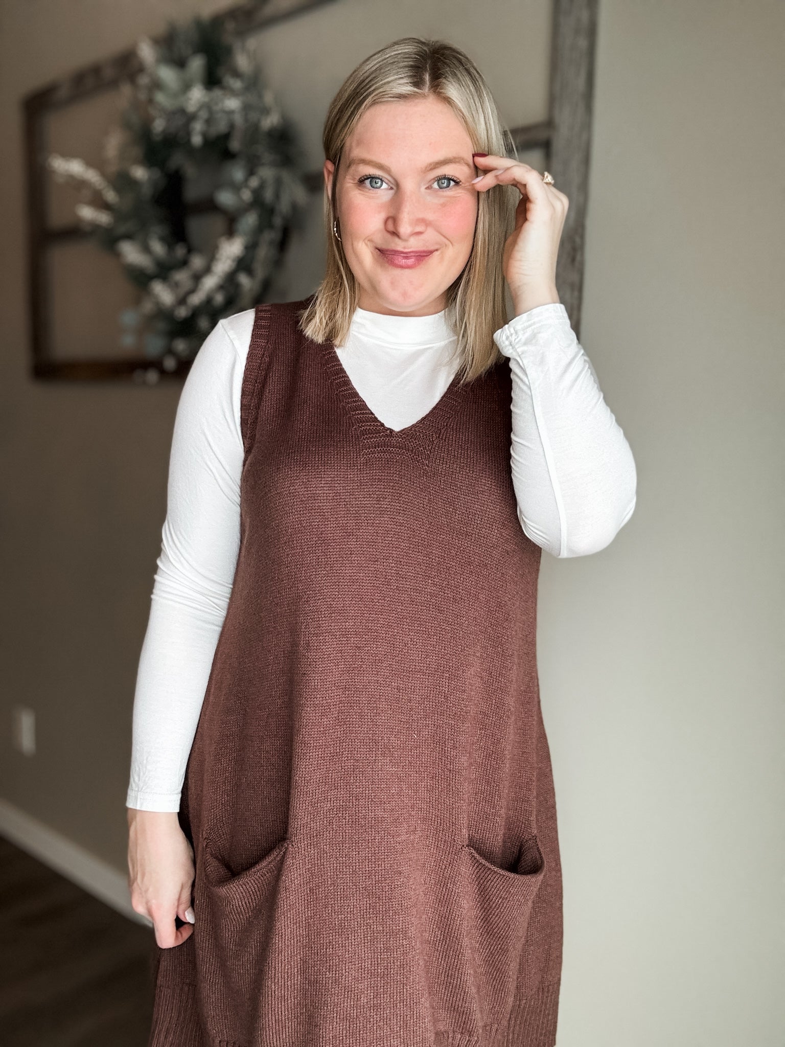 Wells Tunic Sweater Vest - SIZE MEDIUM