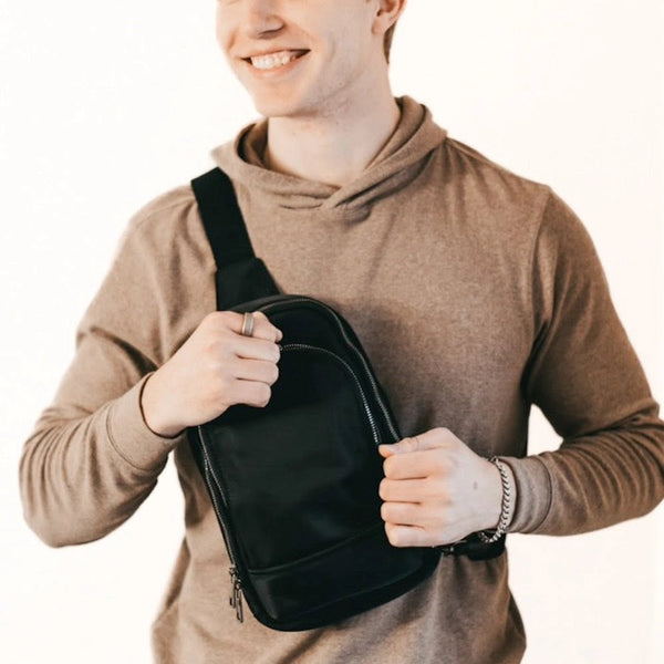 Lulu Unisex Crossbody Bag