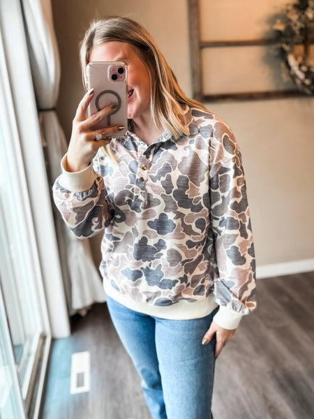 PREORDER Bram Camo Pullover