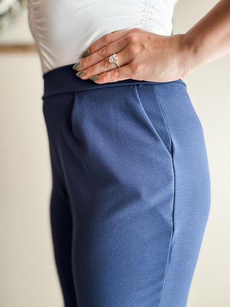 Boss Move Straight Leg Pant - Navy - SIZE SMALL