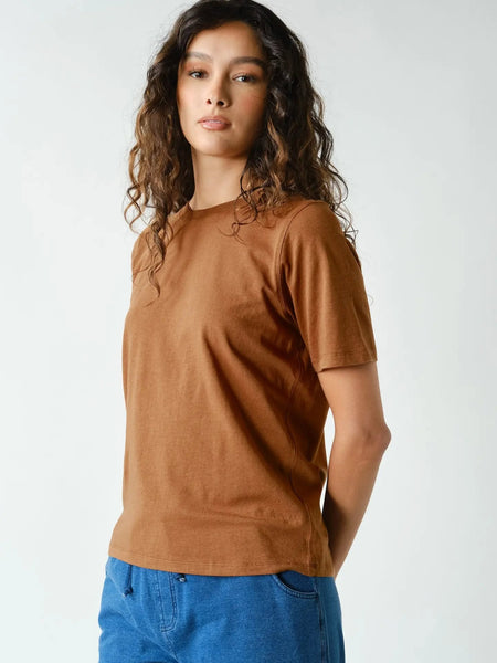 Mayden Boxy Basic Tee - Golden