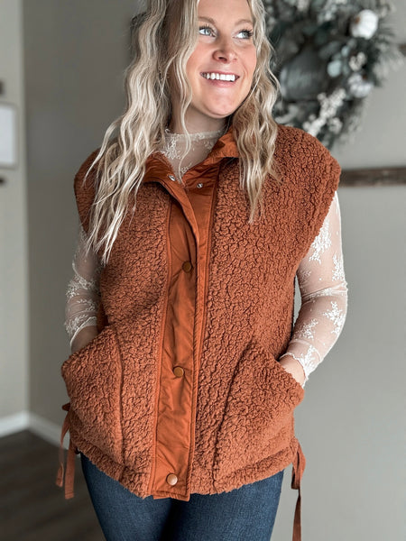Teya Sherpa Vest