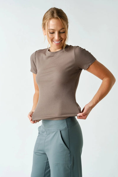 Ginna Micro-Ribbed Short Sleeve - Truffle
