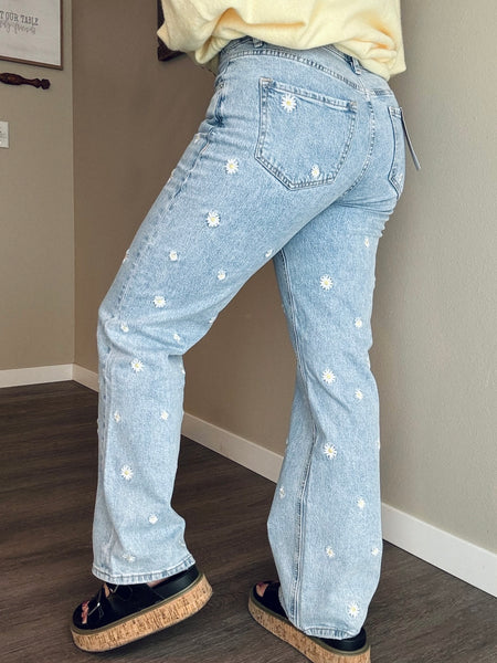 Daisy Mae Straight Leg Jeans