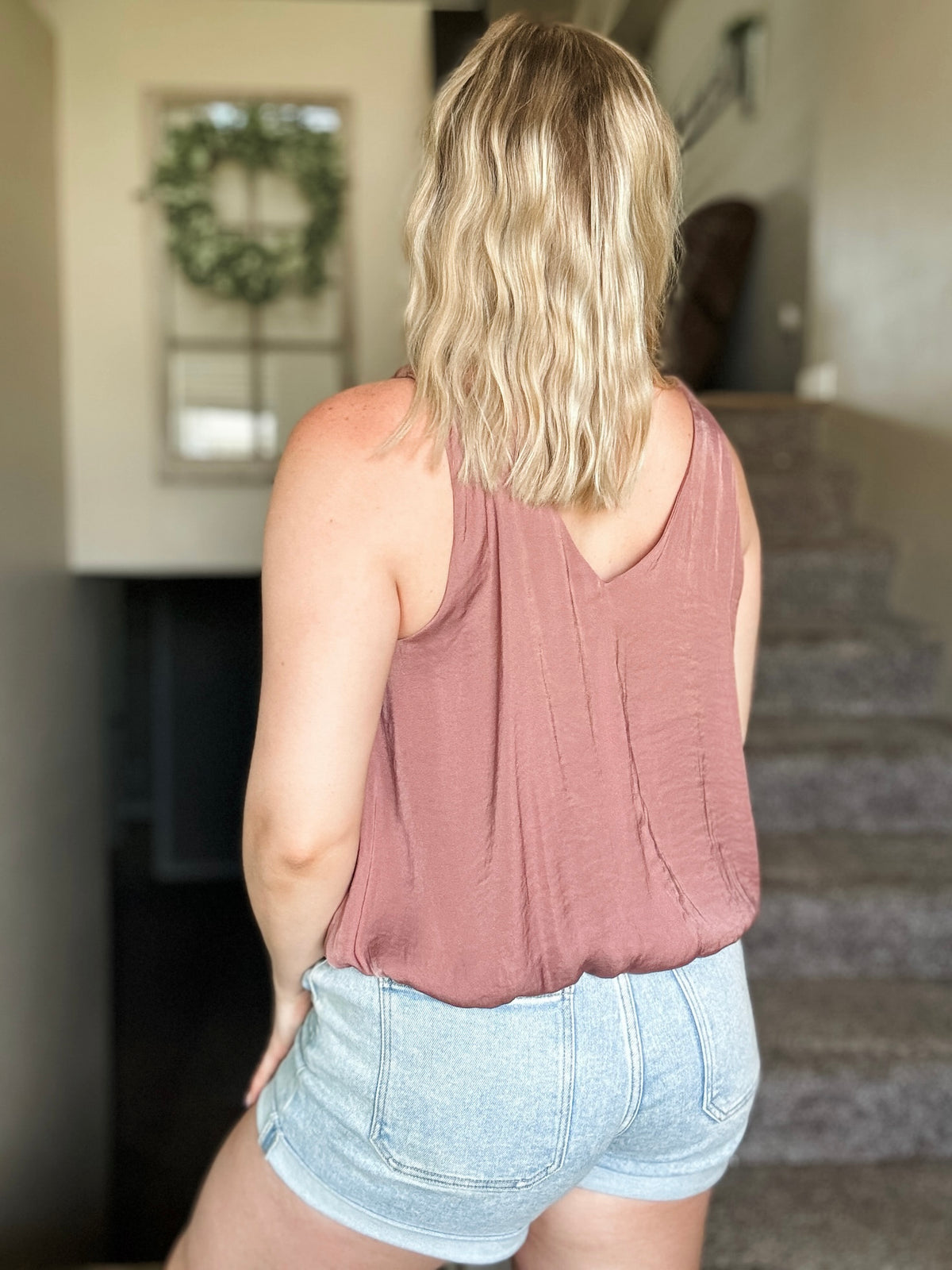 Zaria Billowy Strap Accent Tank - Mauve